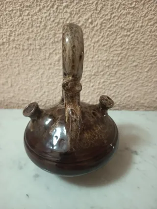 Botijo decorativo de cerámica