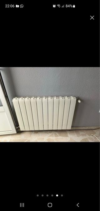 Radiadores de agua blancos