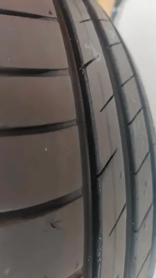 Neumático Goodyear 195/65 R15 91V