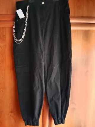 Pantalón jogger Bershka mujer talla 44