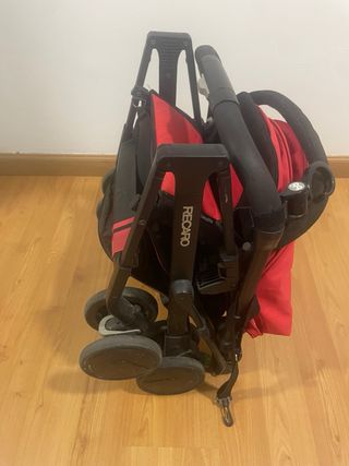 Carrito de bebé RECARO rojo