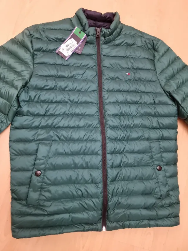 Chaqueta Tommy Hilfiger verde plumas