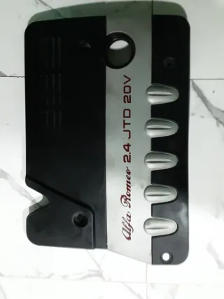 Tapa motor Alfa Romeo 2.4 JTD 20V