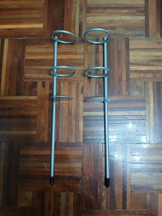 Soportes para cañas de pescar a estrenar