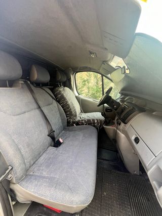 Nissan Primastar-Vivaro-Traffic 2003