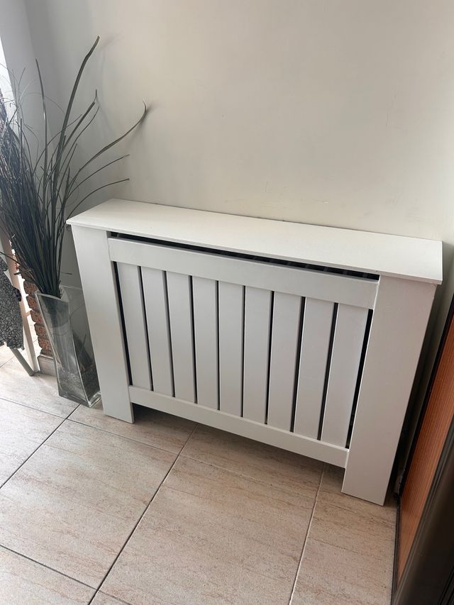 Cubre radiador blanco