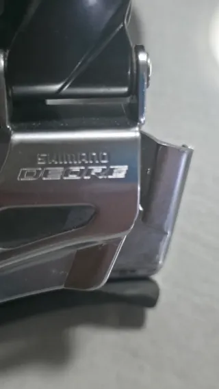 Desviador delantero Shimano Deore