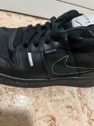 Zapatillas Nike N.354 Negras y Blancas