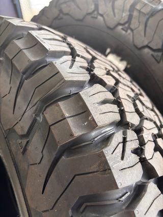 Neumáticos BFGoodrich KO2 33x10.50R15 114R