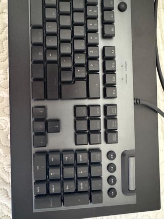 Teclado Gaming Logitech G815 RGB Mecánico