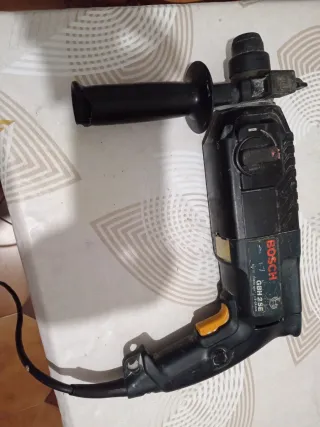Taladro percutor Bosch SDS-plus