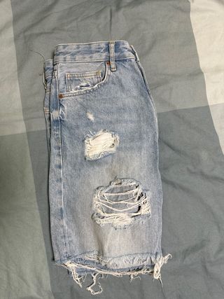 Bershka Vaqueros Cortos Rotos Azules