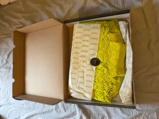 Conjunto Panambi Guipur Talla M nuevo