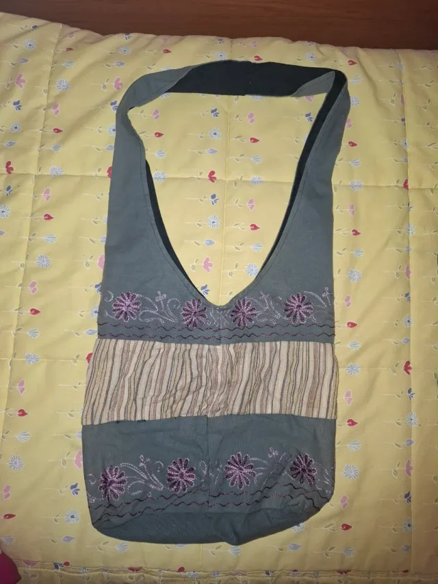 Bolso hippie multicolor y verde azulado