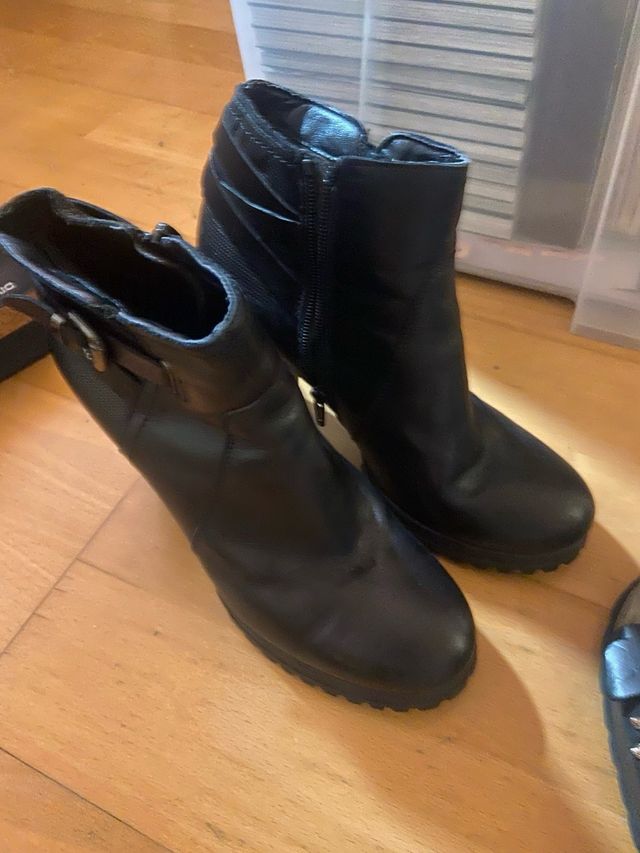 Botines negros Camila's Talla 39