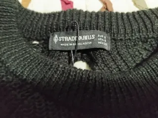 Jersey negro con cordones