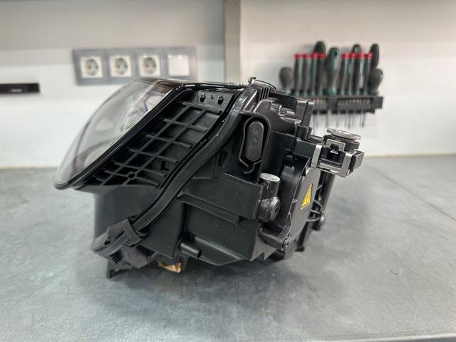 Faro Izquierdo Audi Q5 2016-2020 Xenón Original