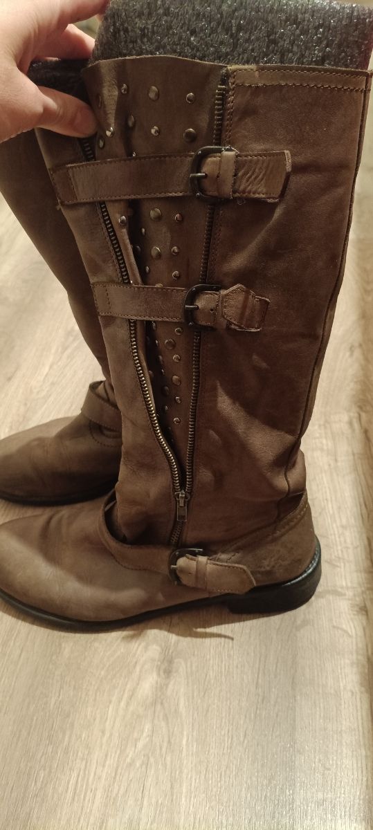 Botas altas talla 42