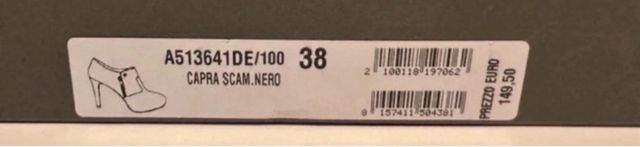 Stivaletti Nero Giardini neri con zip