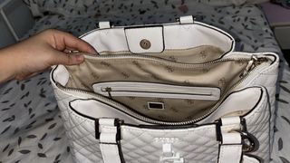 Bolso Guess Blanco Acolchado