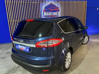 Ford S-MAX 2012