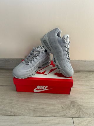 Nike Air Max 95 Gris