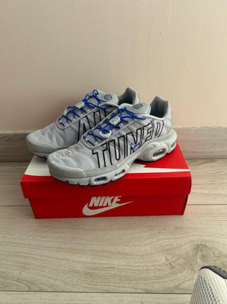 Nike Air Max Plus Azules y Blancas