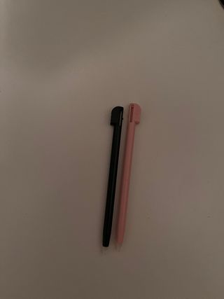 Lápices táctiles Nintendo DS Lite (Negro y Rosa)