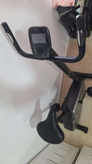 Bicicleta Estática Decathlon Essential+