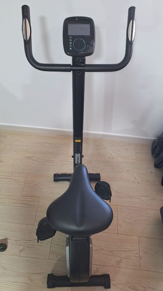 Bicicleta Estática Decathlon Essential+
