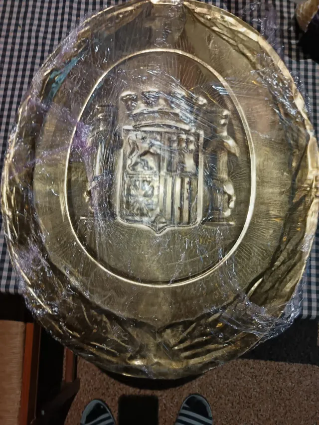 Placca della scuola della II Repubblica