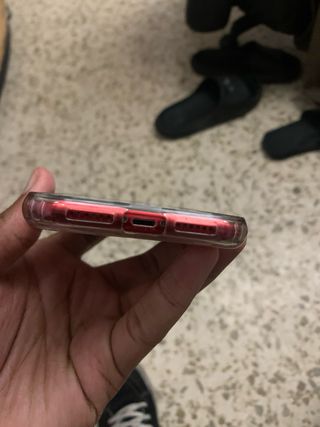 iPhone 11 Rojo 64GB Salud 74% Raya Ligera