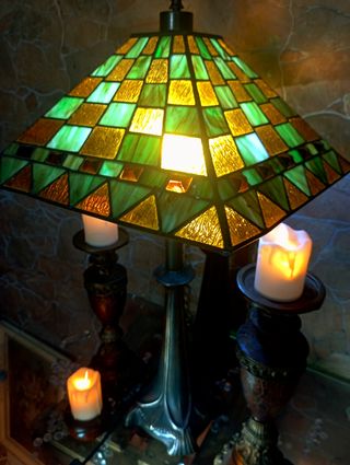       LAMPARA TIFFANY Lighting Innes styles
