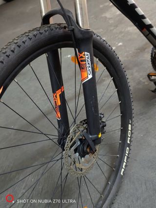 Bicicleta Scott Montaña Negra/Naranja