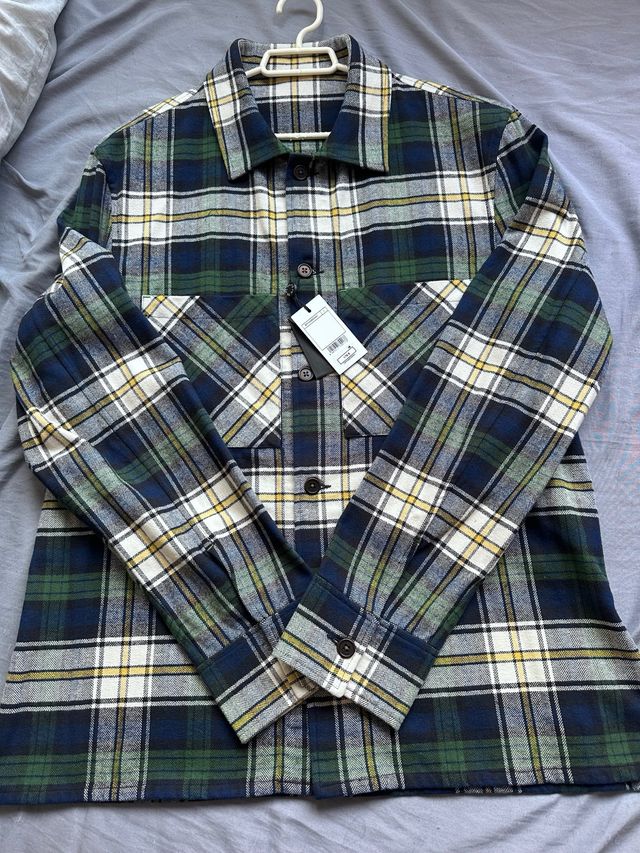 Camisa de cuadros azul y verde