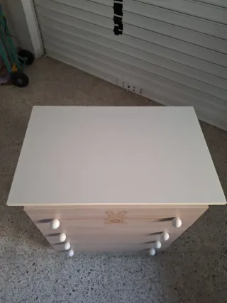 Cambiador bebé Micuna con dibujo de conejo