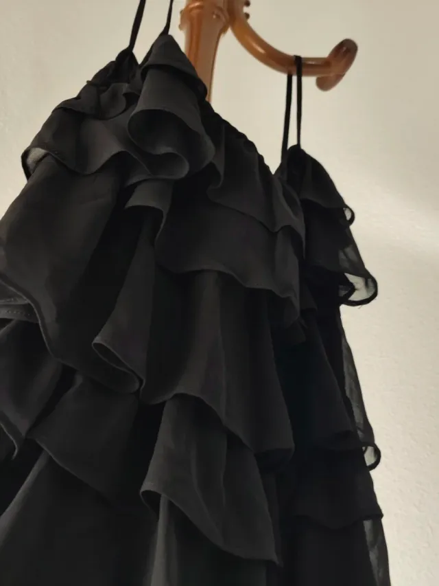 Vestido fiesta Zara volantes negro XS