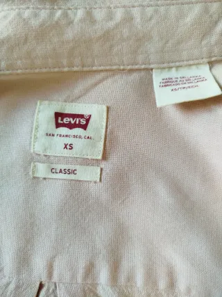 Camisa Levi's Rosa Talla XS