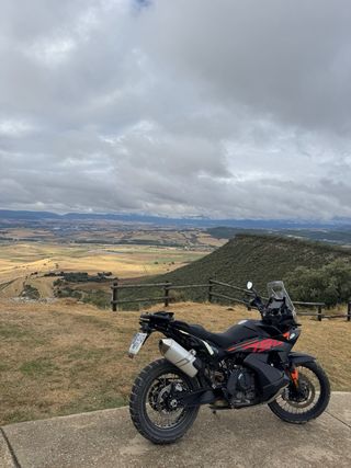 KTM 790 Adventure 2024