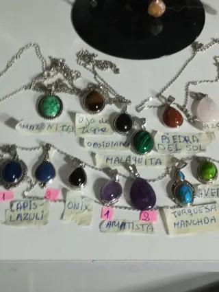 Cadena plata 925 con colgantes de piedras