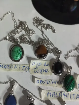 Cadena plata 925 con colgantes de piedras