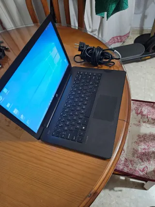 Laptop HP Negra