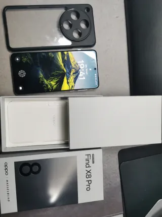 Custodia Oppo Find X8 Pro da 512 GB + ECI