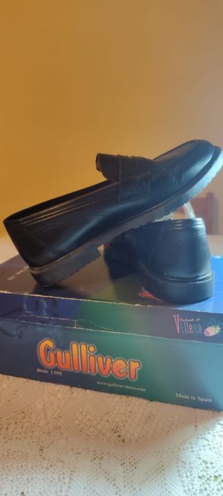 Oportunidad!!  Zapatos niño T.34 Negro