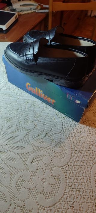 Oportunidad!!  Zapatos niño T.34 Negro
