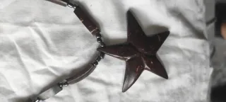 Collar gargantilla de coco, hematites con estrella