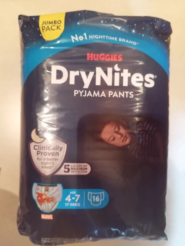 Huggies DryNites Pañales Noche 4-7 Años