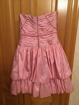 Vestido de fiesta. Regalo pendientes.