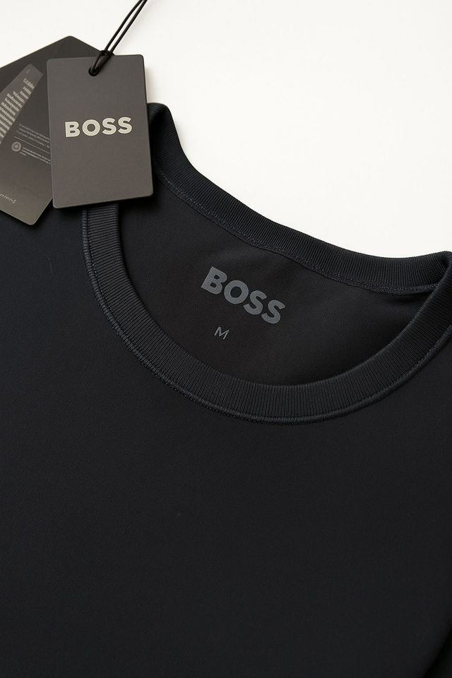Camiseta HUGO BOSS Negra Talla M