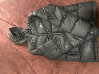 Chaqueta Nike Negra con Capucha